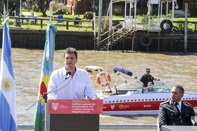 Palabras de Sergio Massa en la entrega de camionetas y lancha del Centro de Operaciones Tigre